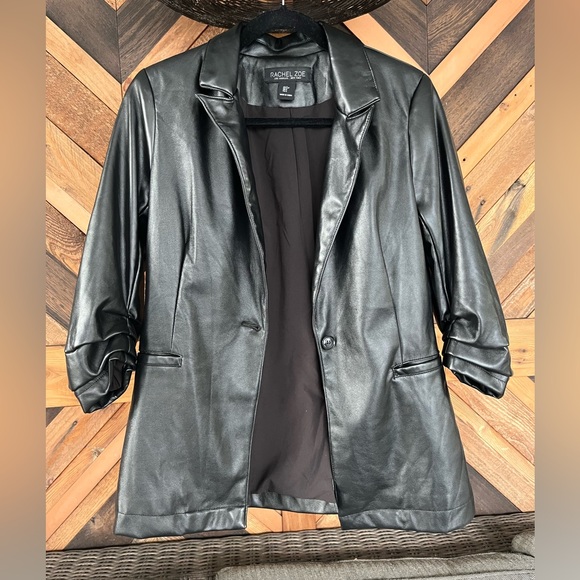 Rachel Zoe Faux Leather 90s Blazer Cinched Sleeves Size Small - Picture 1 of 11